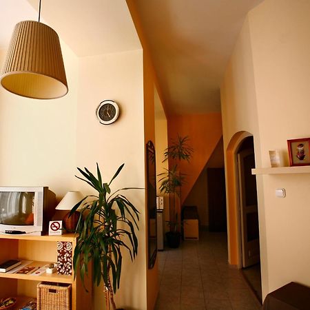 Keszi Panzio Hotel Budakeszi Exterior foto